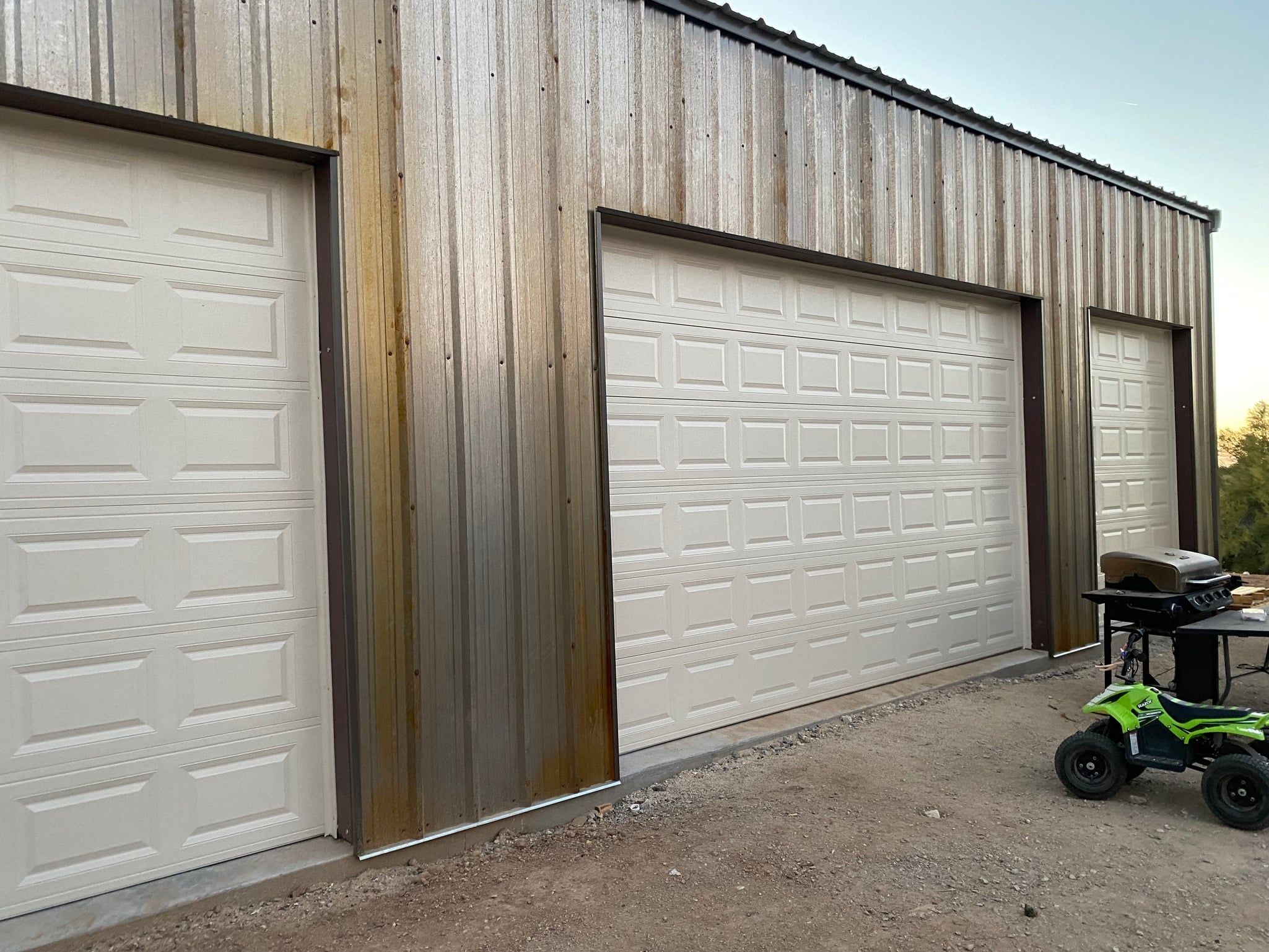budget garage doors & services for Tucson arizona